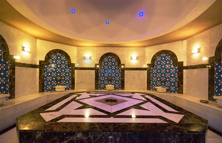 ضمن مجمع سكني حديث - شقة غرفة وصالة - مفروشة - في مهموتلار / الانيا 