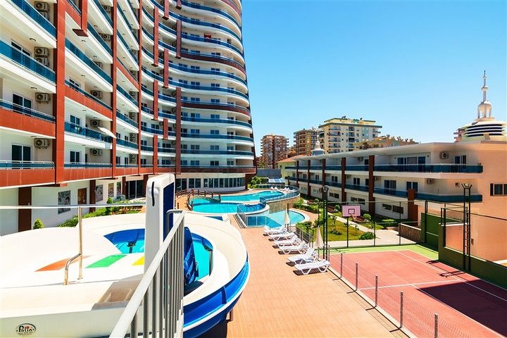 ضمن مجمع سكني حديث - شقة غرفة وصالة - مفروشة - في مهموتلار / الانيا 