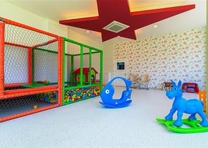 ضمن مجمع سكني حديث - شقة غرفة وصالة - مفروشة - في مهموتلار / الانيا 