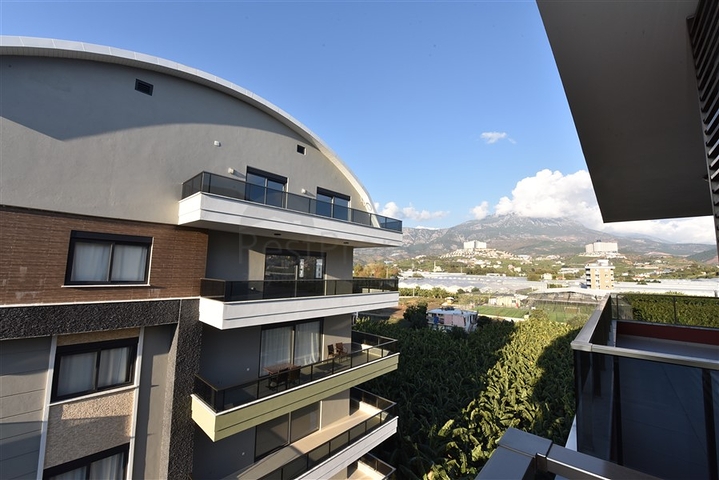 قريب من البحر وضمن مجمع حديث - دوبلكس 2 غرفة وصالة مع الاثاث - في كارجي جاك / الانيا 