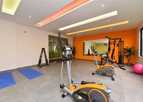 قريب من البحر وضمن مجمع حديث - دوبلكس 2 غرفة وصالة مع الاثاث - في كارجي جاك / الانيا 