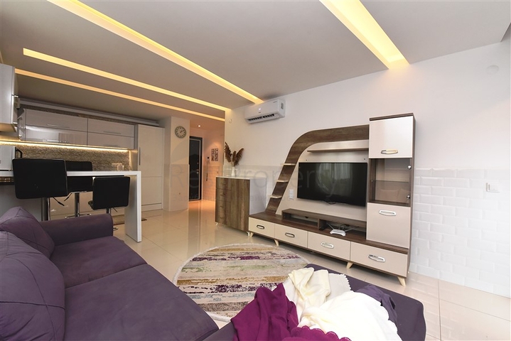 شقة للإيجار في وسط ألانيا