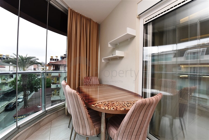 شقة للإيجار في وسط ألانيا