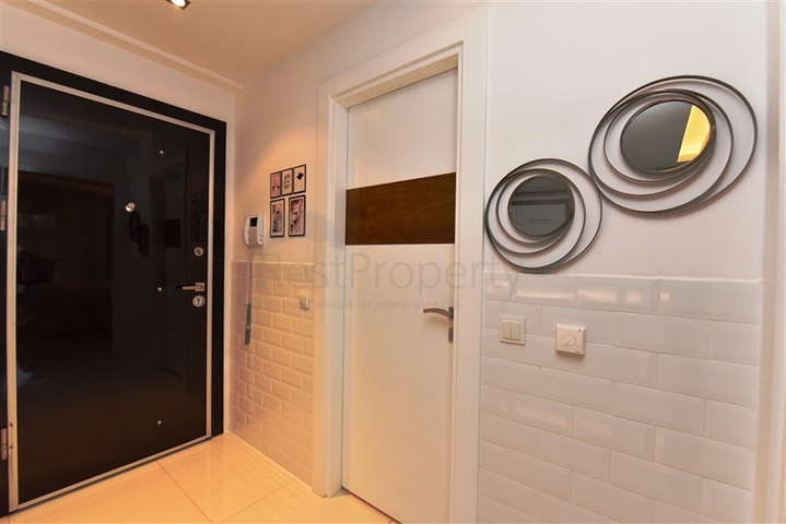 شقة للإيجار في وسط ألانيا