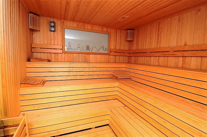 شقة للإيجار في وسط ألانيا