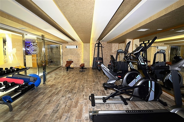 شقة للإيجار في وسط ألانيا