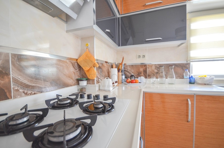 ضمن مجمع يضم كافة الخدمات - شقة 2 غرفة وصالة مفروشة -في مهموتلار / الانيا 