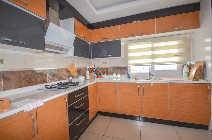 ضمن مجمع يضم كافة الخدمات - شقة 2 غرفة وصالة مفروشة -في مهموتلار / الانيا 