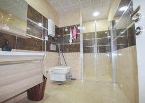 ضمن مجمع يضم كافة الخدمات - شقة 2 غرفة وصالة مفروشة -في مهموتلار / الانيا 