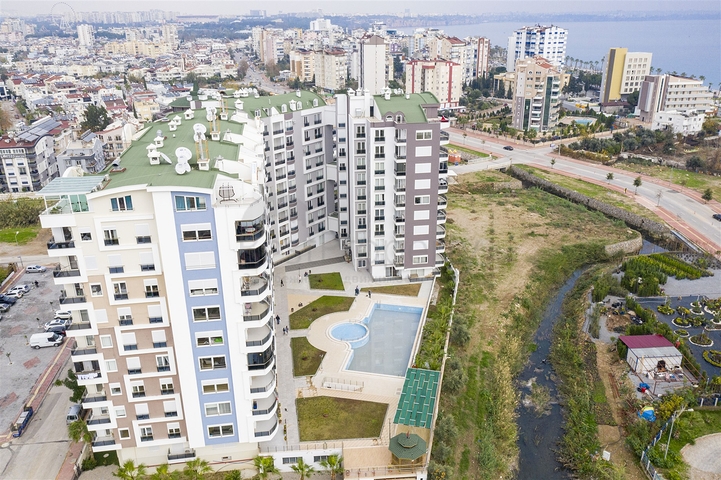 شقق على مسافة قريبة من البحر في أنطاليا