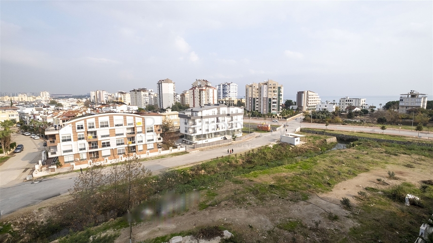 شقق على مسافة قريبة من البحر في أنطاليا