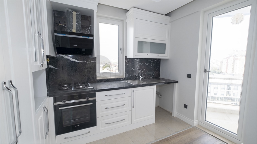 شقق على مسافة قريبة من البحر في أنطاليا