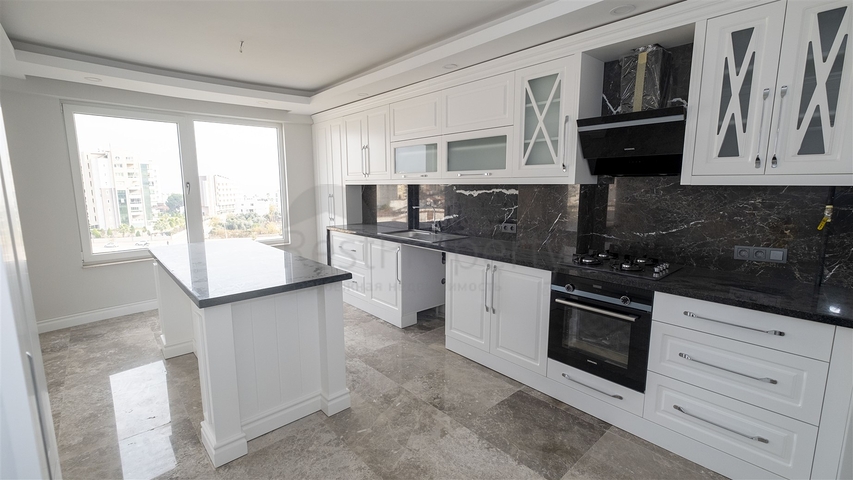 شقق على مسافة قريبة من البحر في أنطاليا