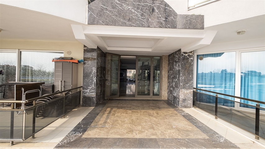 شقق على مسافة قريبة من البحر في أنطاليا