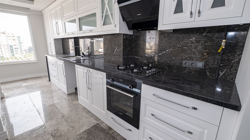 شقق على مسافة قريبة من البحر في أنطاليا