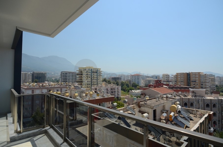 مجمع فاخر - ضمن اول صف على البحر - شقة 1+1 - في مهموتلار / الانيا 