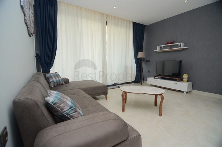 مجمع فاخر - ضمن اول صف على البحر - شقة 1+1 - في مهموتلار / الانيا 