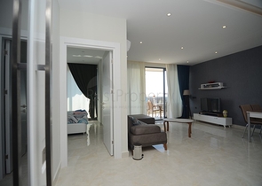 مجمع فاخر - ضمن اول صف على البحر - شقة 1+1 - في مهموتلار / الانيا 