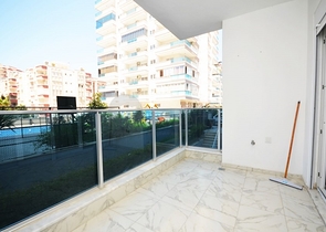 شقة مؤثثة - تصميم 1+1 - في مهموتلار / الانيا 