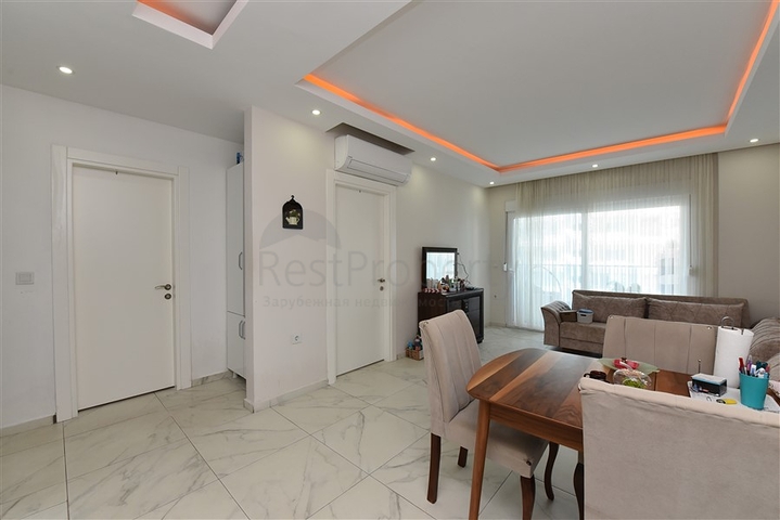 شقة غرفة وصالة مفروشة - بالكون مغلق - ضمن مجمع - في مهموتلار / الانيا 