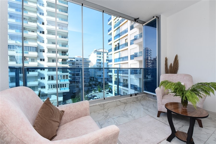 شقة غرفة وصالة مفروشة - بالكون مغلق - ضمن مجمع - في مهموتلار / الانيا 