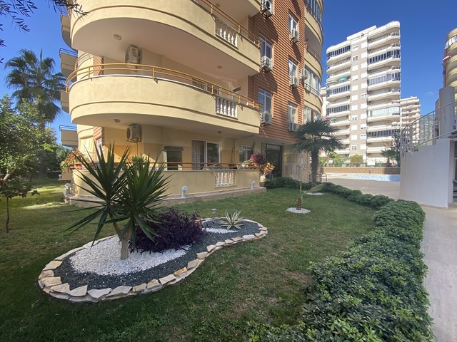 اطلالة مفتوحة - شقة واسعة - 2 غرفة وصالة - مع الاثاث - في مهموتلار / الانيا 