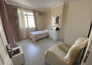 اطلالة مفتوحة - شقة واسعة - 2 غرفة وصالة - مع الاثاث - في مهموتلار / الانيا 