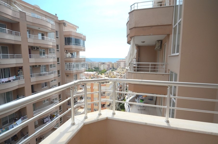 دوبلكس عائلية - 4 غرف وصالة - في مهموتلار / الانيا 