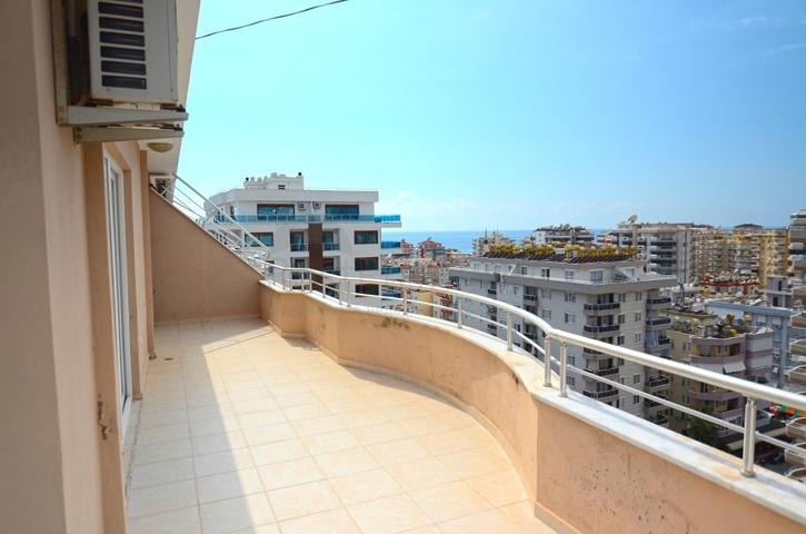 دوبلكس عائلية - 4 غرف وصالة - في مهموتلار / الانيا 