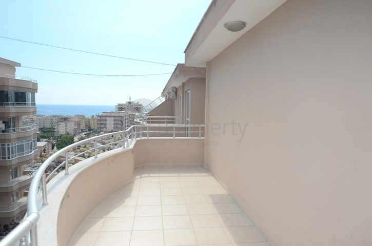 دوبلكس عائلية - 4 غرف وصالة - في مهموتلار / الانيا 