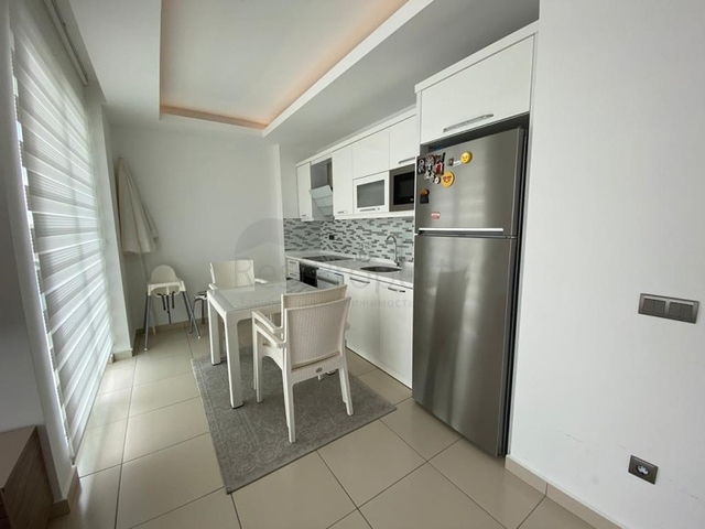 اطلالة بحر - مجمع فاخر - شقة 2 غرفة وصالة -مؤثثة -في توسمور / الانيا  