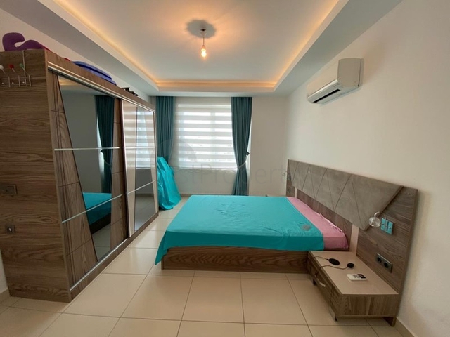 اطلالة بحر - مجمع فاخر - شقة 2 غرفة وصالة -مؤثثة -في توسمور / الانيا  