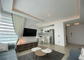 اطلالة بحر - مجمع فاخر - شقة 2 غرفة وصالة -مؤثثة -في توسمور / الانيا  