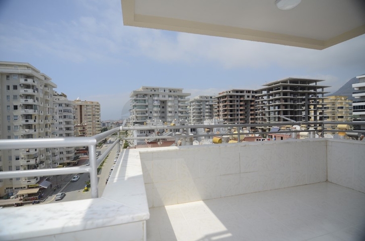 شقة عائلية - 2 غرفة وصالة - قريبة من البحر - في مهموتلار / الانيا 