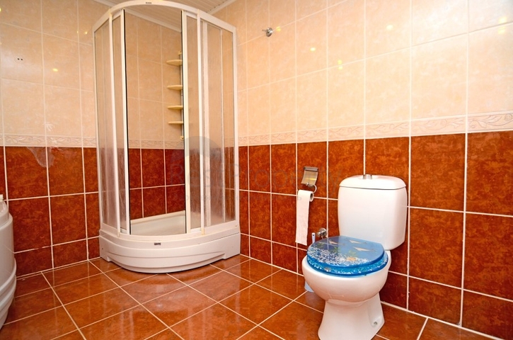 شقة عائلية - 2 غرفة وصالة - قريبة من البحر - في مهموتلار / الانيا 