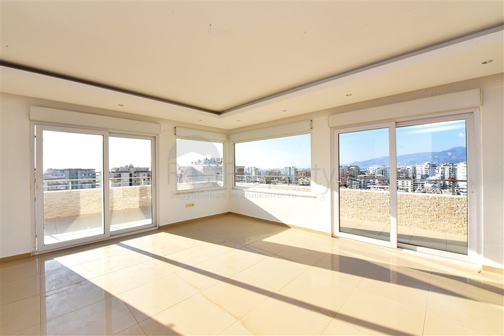 دوبلكس 3 غرف وصالة - ضمن مجمع يضم كافة الخدمات / في مهموتلار / الانيا 