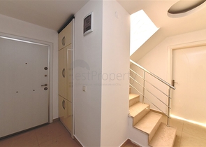 دوبلكس 3 غرف وصالة - ضمن مجمع يضم كافة الخدمات / في مهموتلار / الانيا 