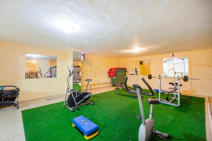 طابق مرتفع - شقة مؤثثة - تصميم 1+2 - في مهوتلار / الانيا 