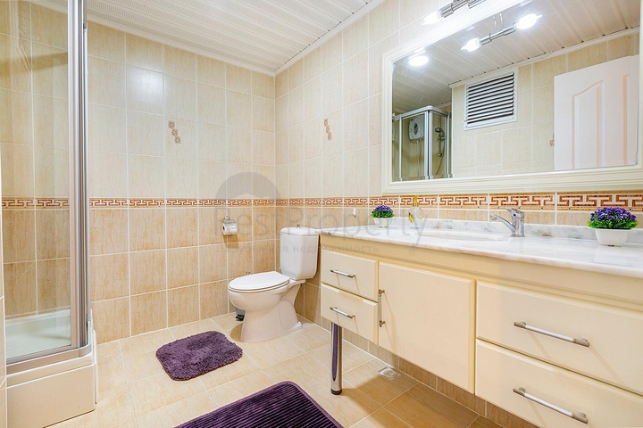 طابق مرتفع - شقة مؤثثة - تصميم 1+2 - في مهوتلار / الانيا 