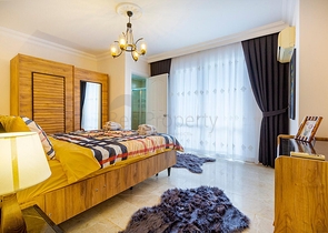 طابق مرتفع - شقة مؤثثة - تصميم 1+2 - في مهوتلار / الانيا 