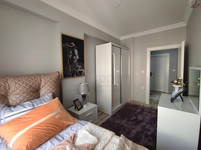 شقة 2 غرفة وصالة -اثاث جديد - موقع مناسب - في مهموتلار / الانيا 