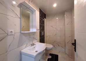 شقة 2 غرفة وصالة -اثاث جديد - موقع مناسب - في مهموتلار / الانيا 