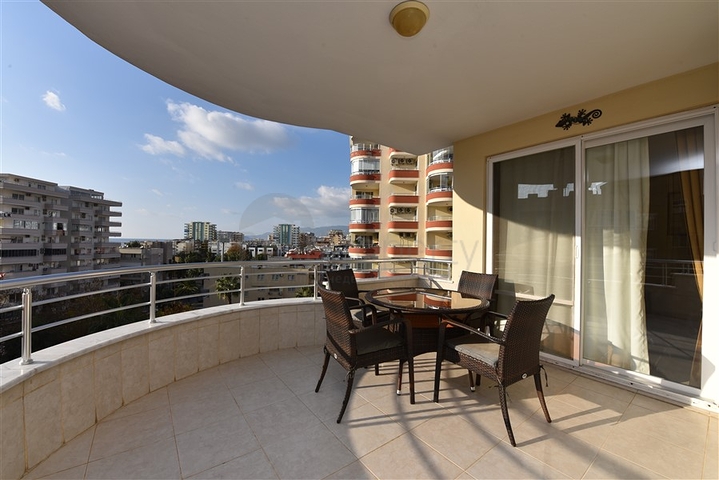 شقة من غرفتي نوم للإيجار في محمودلار