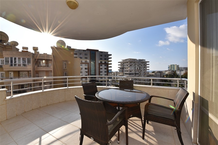 شقة من غرفتي نوم للإيجار في محمودلار