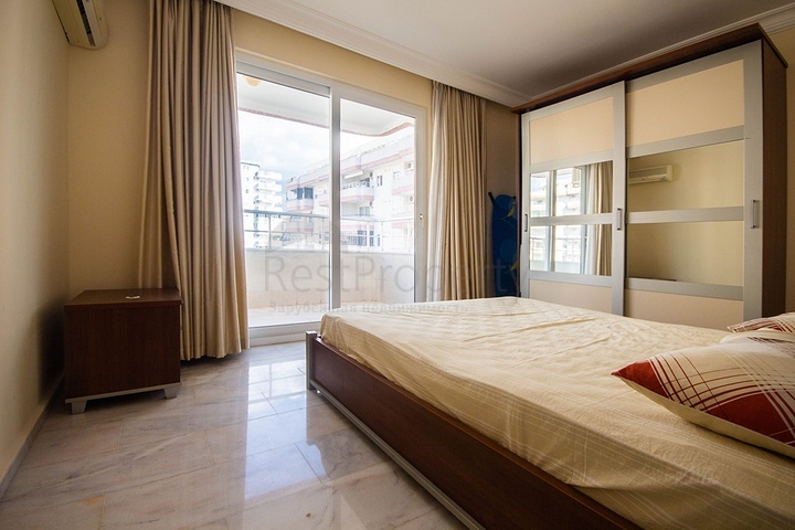 دوبلكس واسعة - 5 غرف نوم وصالة - في مهموتلار / الانيا 