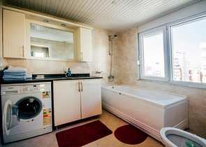 دوبلكس واسعة - 5 غرف نوم وصالة - في مهموتلار / الانيا 