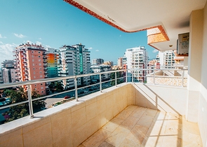 دوبلكس واسعة - 5 غرف نوم وصالة - في مهموتلار / الانيا 