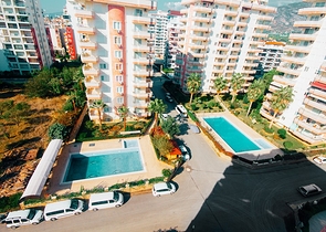 دوبلكس واسعة - 5 غرف نوم وصالة - في مهموتلار / الانيا 