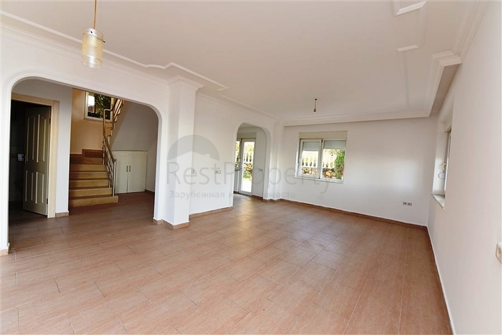 بسعر مناسب - فيلا مستقلة - مع مسبح خاص - في كارجي جاك / الانيا 