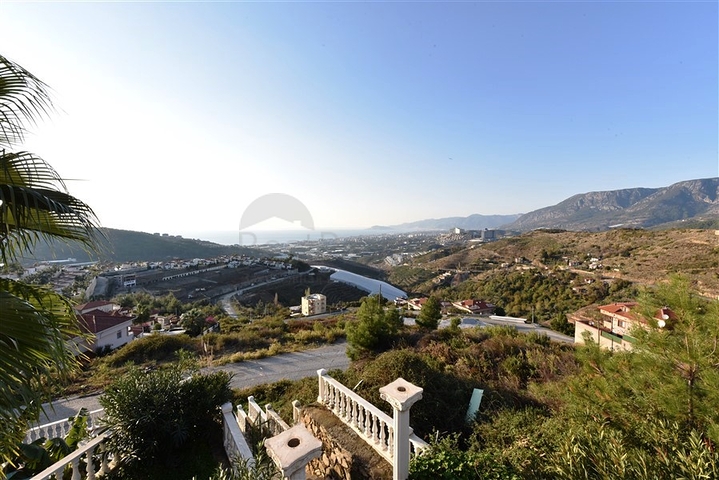 بسعر مناسب - فيلا مستقلة - مع مسبح خاص - في كارجي جاك / الانيا 